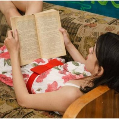 Give-Your-Books-the-Best-Seat-in-the-House